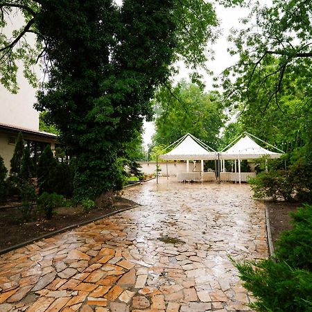 Hotel Royal Plaza By Timhotels Timişoara Exterior foto
