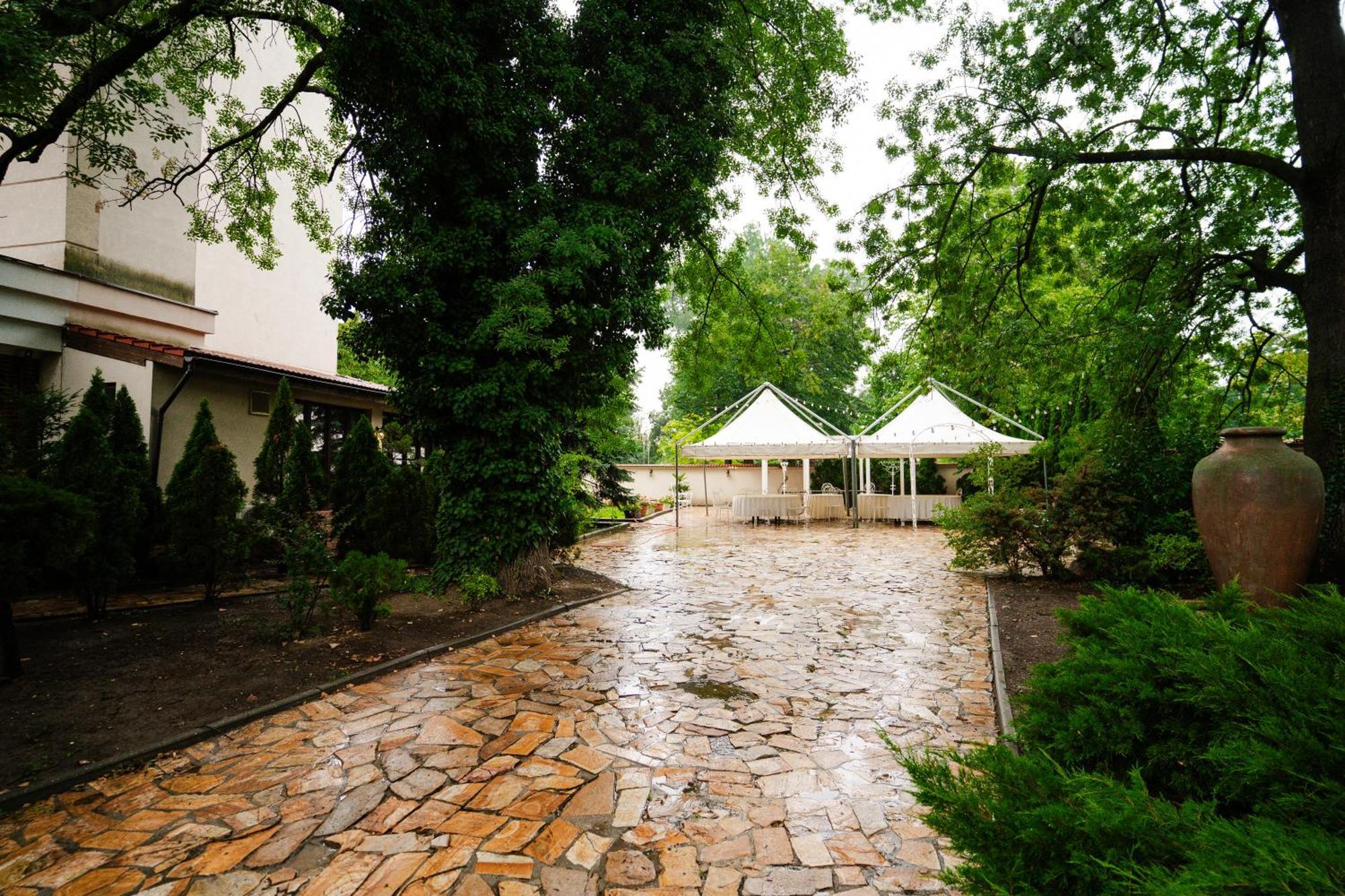 Hotel Royal Plaza By Timhotels Timişoara Exterior foto